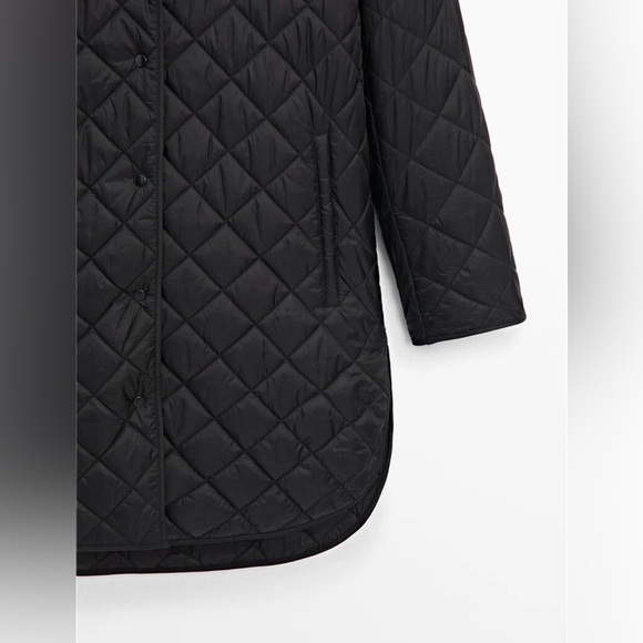 Massimo Dutti Black Quilted Jacket - Picture 7 of 7